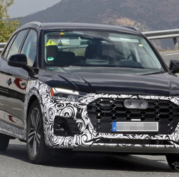 アウディ Q5 改良新型（PHEV）スクープ写真