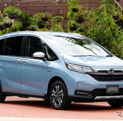 ホンダ・フリード改良新型、CROSSTAR（クロスター）