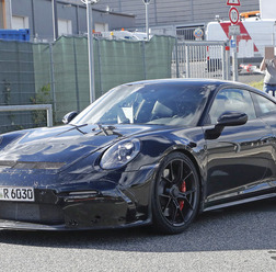 ポルシェ 911 GT3ツーリング 開発車両（スクープ写真）