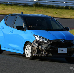 トヨタ ヤリス 新型(プロトタイプ)