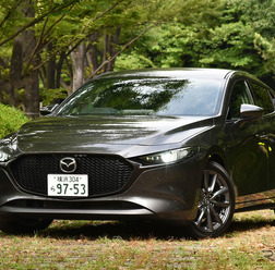 マツダ3 新型 ファストバック