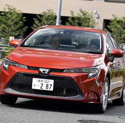 トヨタ カローラ 新型（1.8リットル ガソリン）