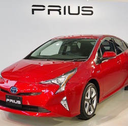 トヨタ プリウス 新型