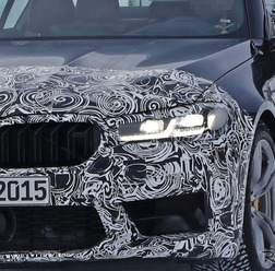 BMW M5 改良新型プロトタイプ スクープ写真