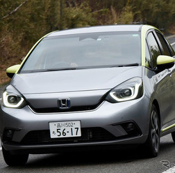 ホンダ フィット 新型（ネス）