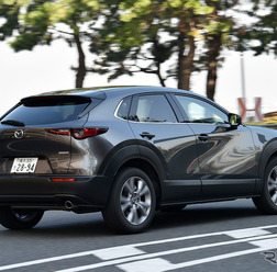 マツダ CX-30
