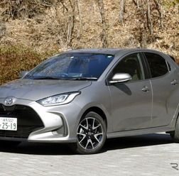 トヨタ ヤリス(1.5L ガソリン)
