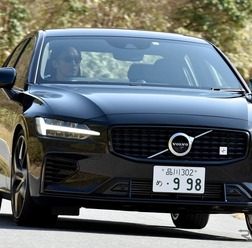 ボルボ S60 T8ポールスター・エンジニアード