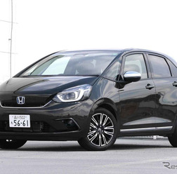 ホンダ フィット 新型(e:HEV LUXE)