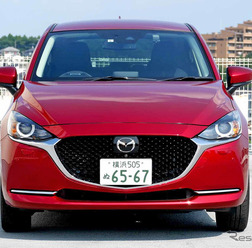 マツダ2 15Sプロアクティブ Sパッケージ(AWD)