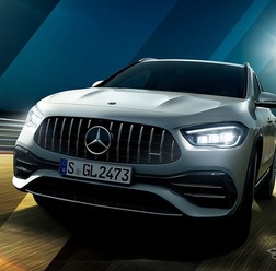 メルセデスAMG GLA45S 4MATIC+