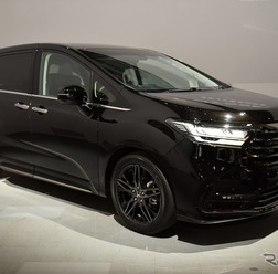 ホンダ オデッセイ アブソルート EX