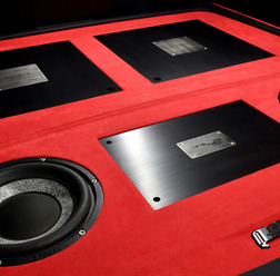 目指すは極限。“最高峰”を追求したFOCAL Utopia Be ULTIMA搭載デモカー ~サウンドステーション クァンタム~