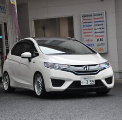 HONDA FITハイブリッド