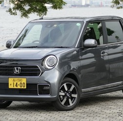 ホンダ N-ONE Premium