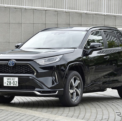 トヨタ RAV4 PHV