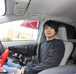 car audio newcomer！  トヨタ プリウス（オーナー：坂本猛流さん）　by　 custom&car Audio PARADA　前編