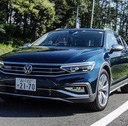 VW パサート オールトラック 改良新型(TDI 4MOTION Advance)