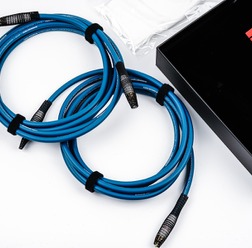 米MONSTERのM700i プレミアムRCAオーディオケーブル発売