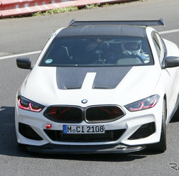 BMWが開発を進める謎の『M8』ベースのプロトタイプ（スクープ写真）