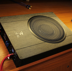 FOCAL・Ibus 20(税抜価格:4万5000円)