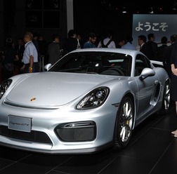 ポルシェ ケイマンGT4(東京モーターショー15)