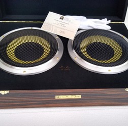 ZR SPEAKER LABの20cm径ミッドベーススピーカー「ZR DREAM-1」発売
