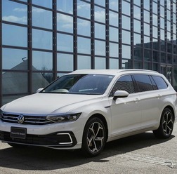VW パサート GTE ヴァリアント