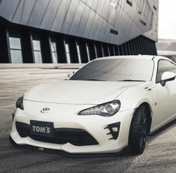 「TOYOTA86(ZN6)」後期モデル用カスタムパーツ