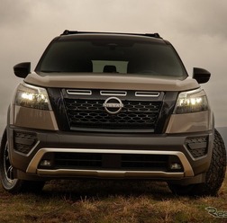 日産 パスファインダー 新型の「ロッククリーク」仕様