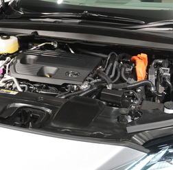 レクサス RX450h+(PHEV)は、2.5リットルエンジンにモーターを組み合わせる