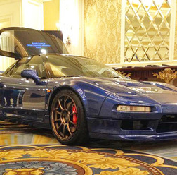 クラリオンがフルレストアした初代 NSX