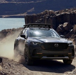 マツダ CX-50 の「メリディアン・エディション」