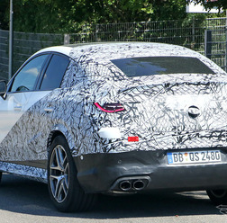 メルセデス AMG GLC 43/53 クーペプロトタイプ(スクープ写真)