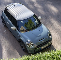 MINIの「マルチトーン・エディション」