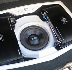 ショップの女性スタッフが自分の車を…VW シロッコR 前編［インストール・レビュー］