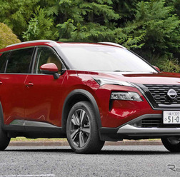 日産 エクストレイル G e-4ORCE