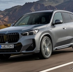 BMW X1 新型のPHEV「xDrive30e」