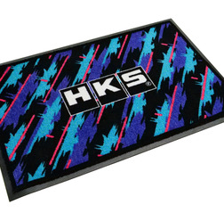 HKSプレミアムグッズ2022年冬シリーズにHKSロゴ入りオイルカラー「ドアマット」が新登場