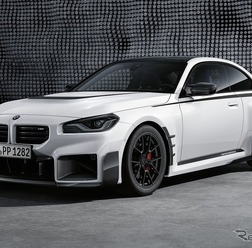 BMW M2 新型の「Mパフォーマンスパーツ」装着車