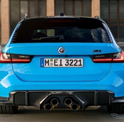 BMW M3 ツーリング の「Mパフォーマンスパーツ」装着車