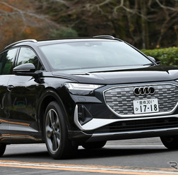 アウディ Q4 e-tron 40 Sライン