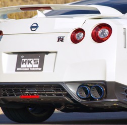 HKSからR35 GT-R用「スーパーターボマフラー」が新発売