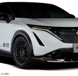 BLITZ ARIYA / Front Lip Spoiler LED付 ※写真は塗り分け塗装して取り付けた⼀例です