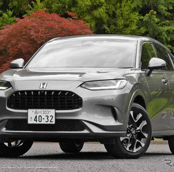 ホンダ ZR-V e:HEV Z AWD
