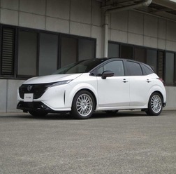 SUSTEC NF210 NISSANオーラ用実装例
