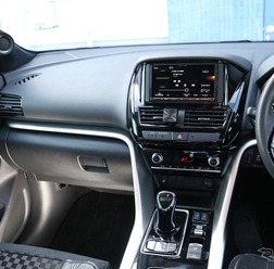［インストール・レビュー］量販店で買ってポン付けから…三菱 エクリプスクロスPHEV by レジェーラ