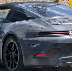 ポルシェ 911 タルガ 改良新型プロトタイプ（スクープ写真）
