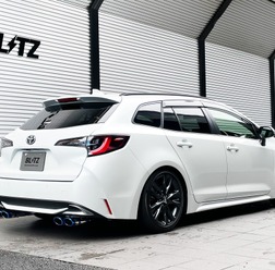 チタンカラーステンレステールセット（VSR）［63563V］TOYOTAカローラツーリングハイブリッド用実装例
