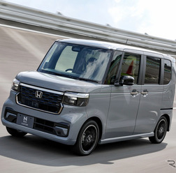 ホンダ N-BOXカスタム 新型